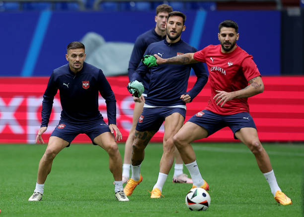 Dusan Tadic, Nemanja Gudelj and Aleksandar Mitrovic participate in a training session at Schalke Arena on June 15, 2024, the eve of the Serbia vs England UEFA Euro 2024 group C match.